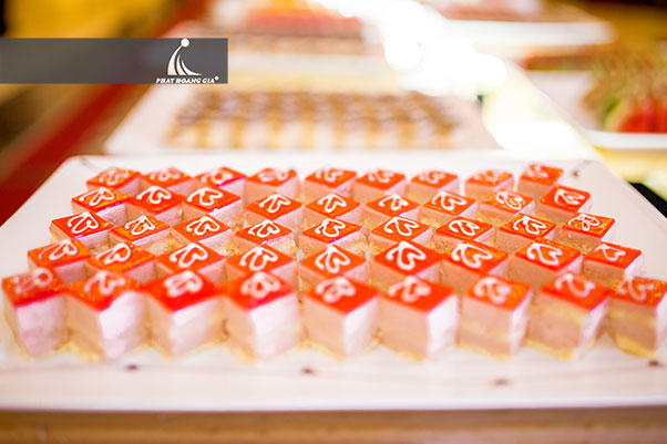 cung cấp tiệc tea break 07