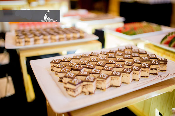 cung cấp tiệc tea break 07