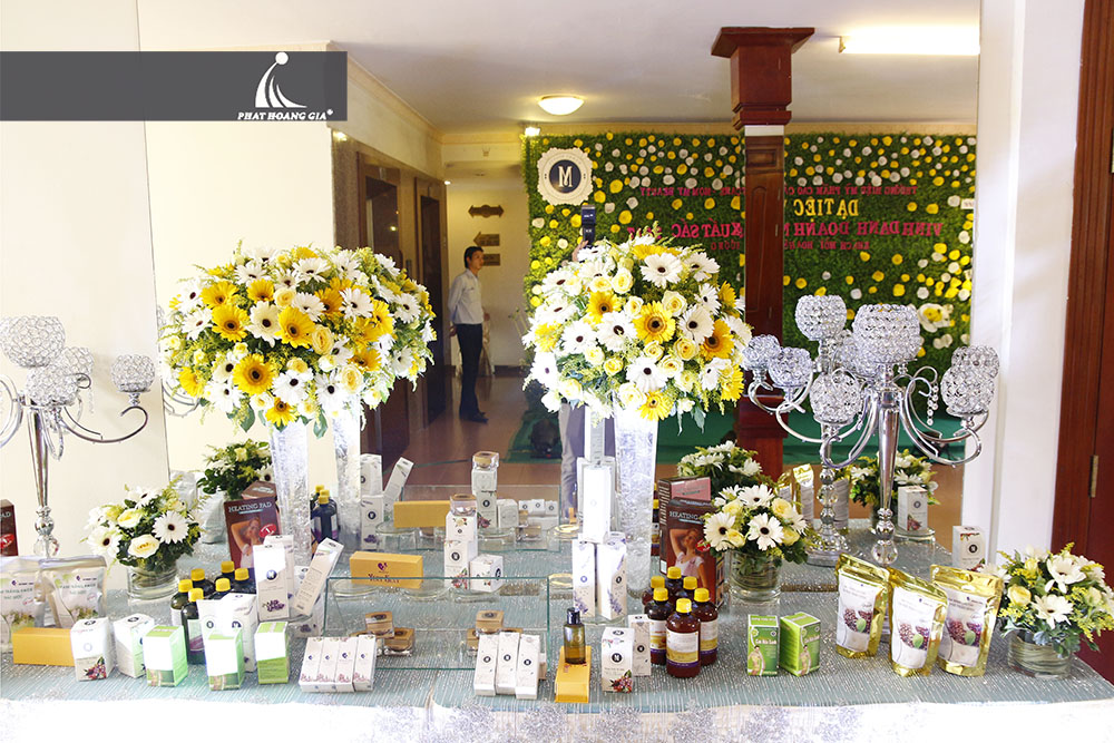 Vinh danh doanh nhân xuất sắc khánh hà beauty 6