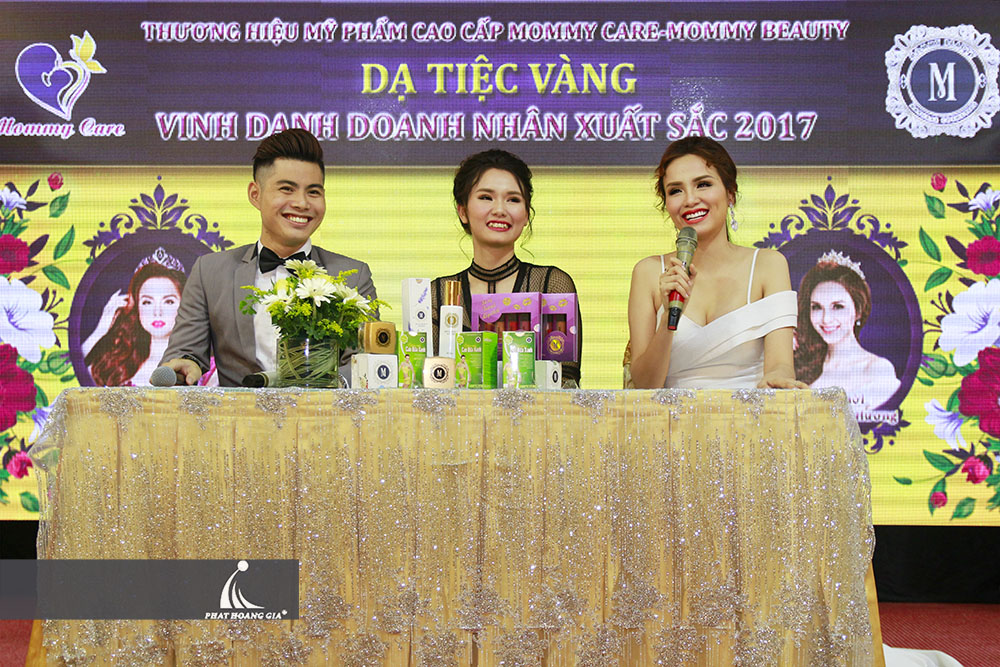 Vinh danh doanh nhân xuất sắc khánh hà beauty 14