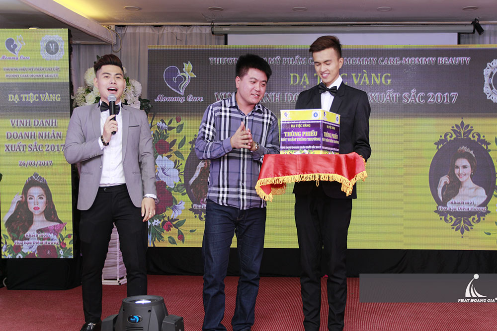 Vinh danh doanh nhân xuất sắc khánh hà beauty 25