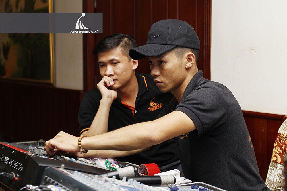 Vinh danh doanh nhân xuất sắc khánh hà beauty 33