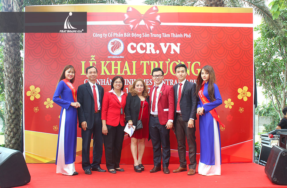 khai trương công ty bất động sản ccr 2
