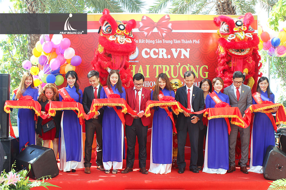 khai trương công ty bất động sản ccr 24