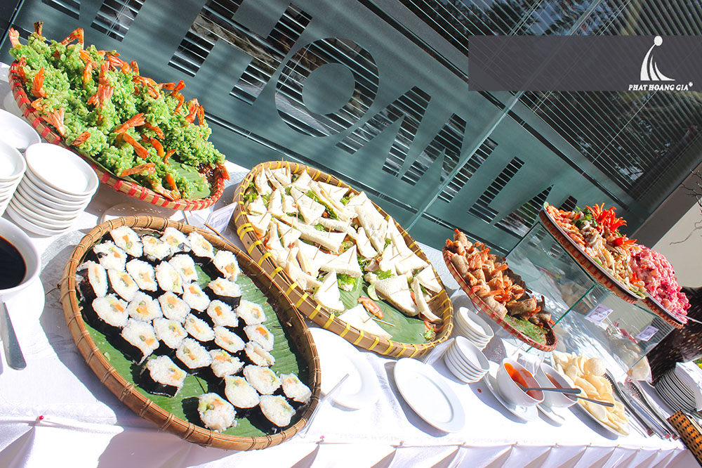 khai trương công ty bất động sản ccr 27