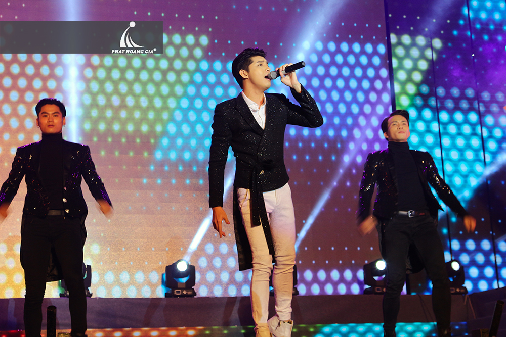 kỷ niệm 20 năm thành lập tập đoàn sao mai 8