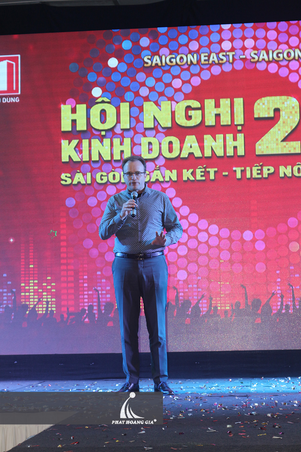 hội nghị kinh doanh Home Credit 6