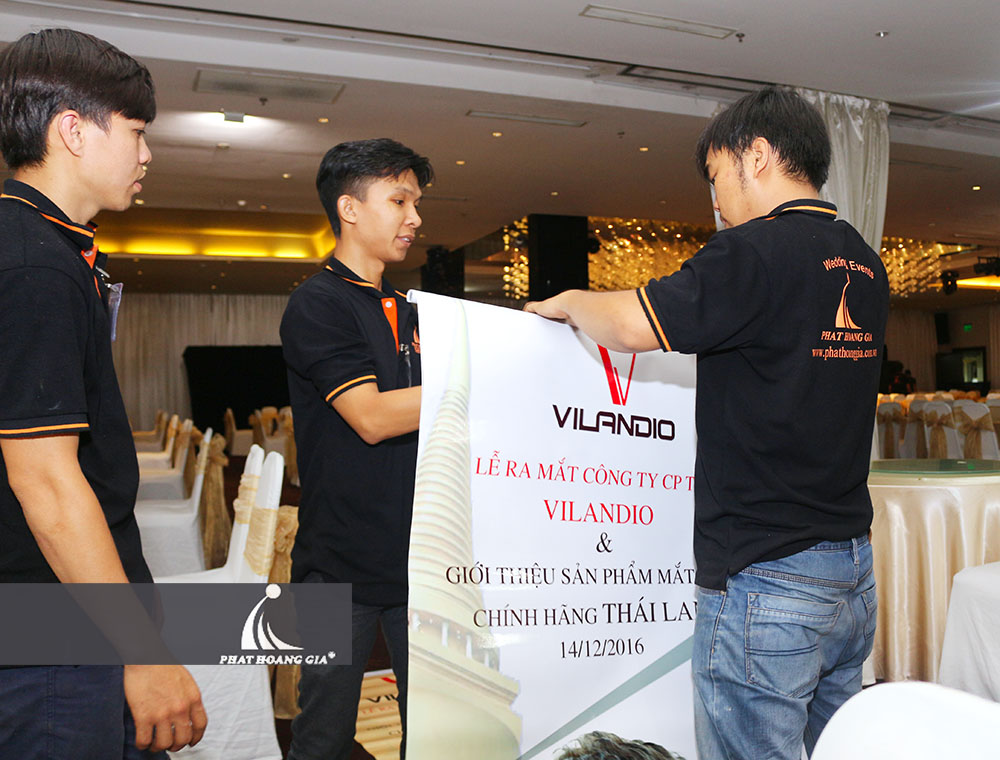 lễ ra mắt công ty mắt kính vilandio 24