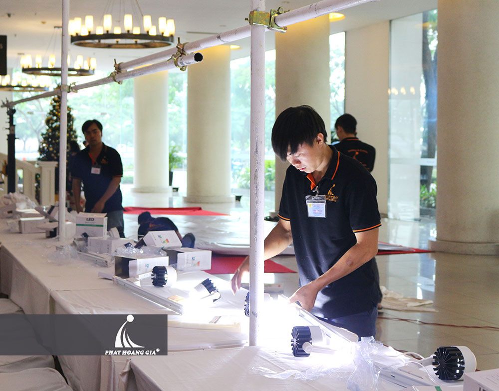 lễ ra mắt công ty mắt kính vilandio 35