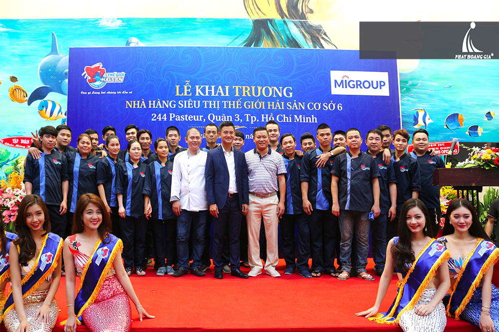 khai trương nhà hàng thế giới hải sản 7
