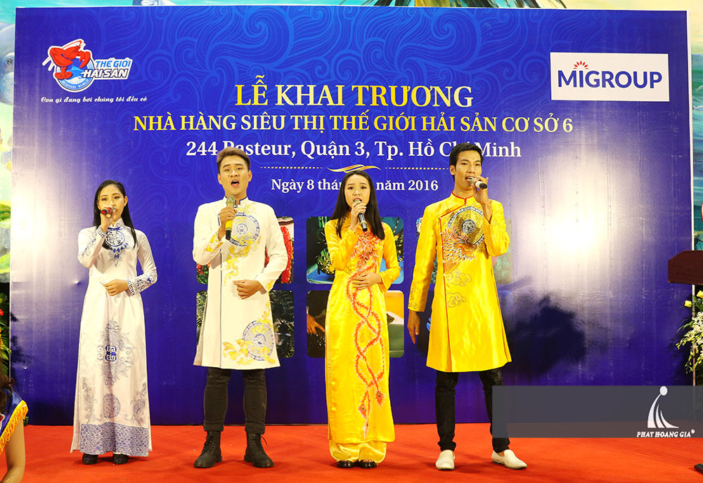 khai trương nhà hàng thế giới hải sản 10