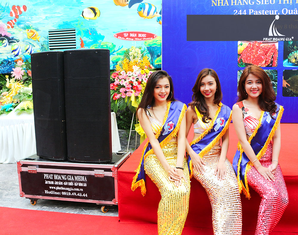 khai trương nhà hàng thế giới hải sản 15