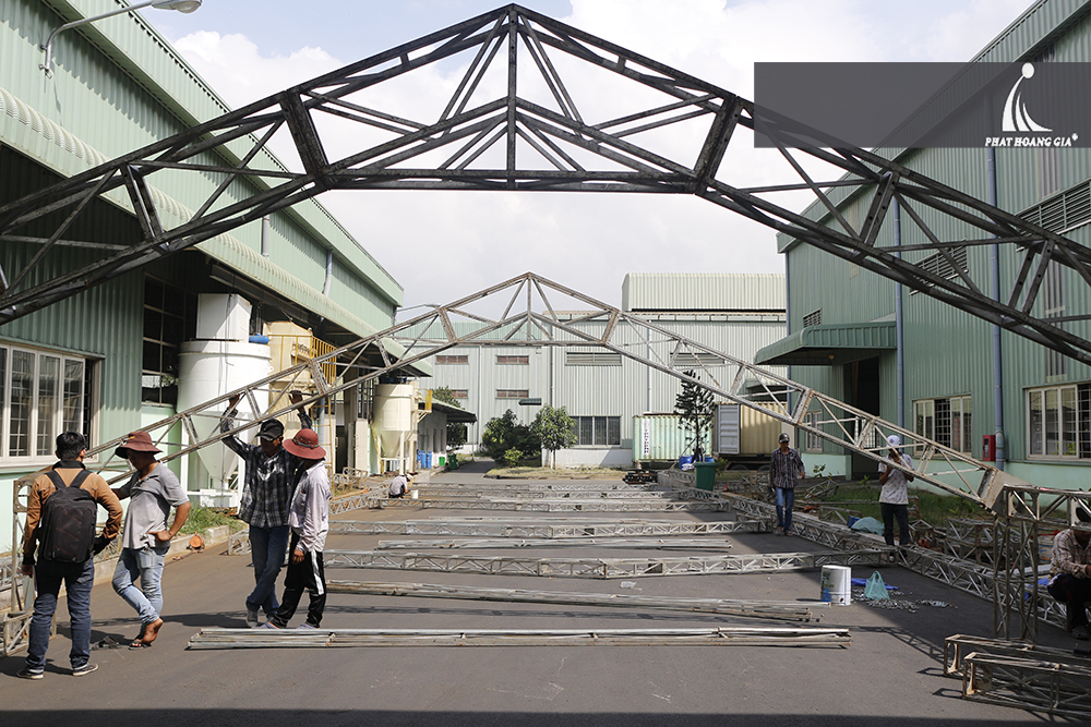 khánh thành nhà máy đúc VEAM 15