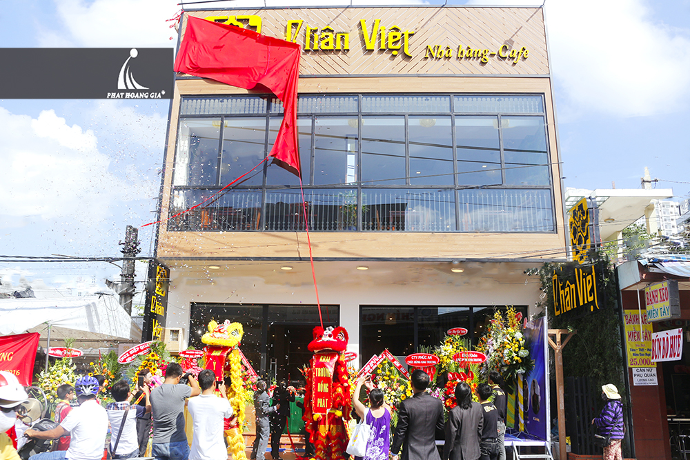 khai trương nhà hàng chân việt 6