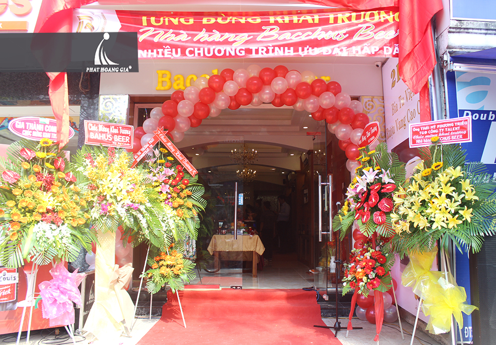khai trương Nhà hàng Bacchus Beer 01