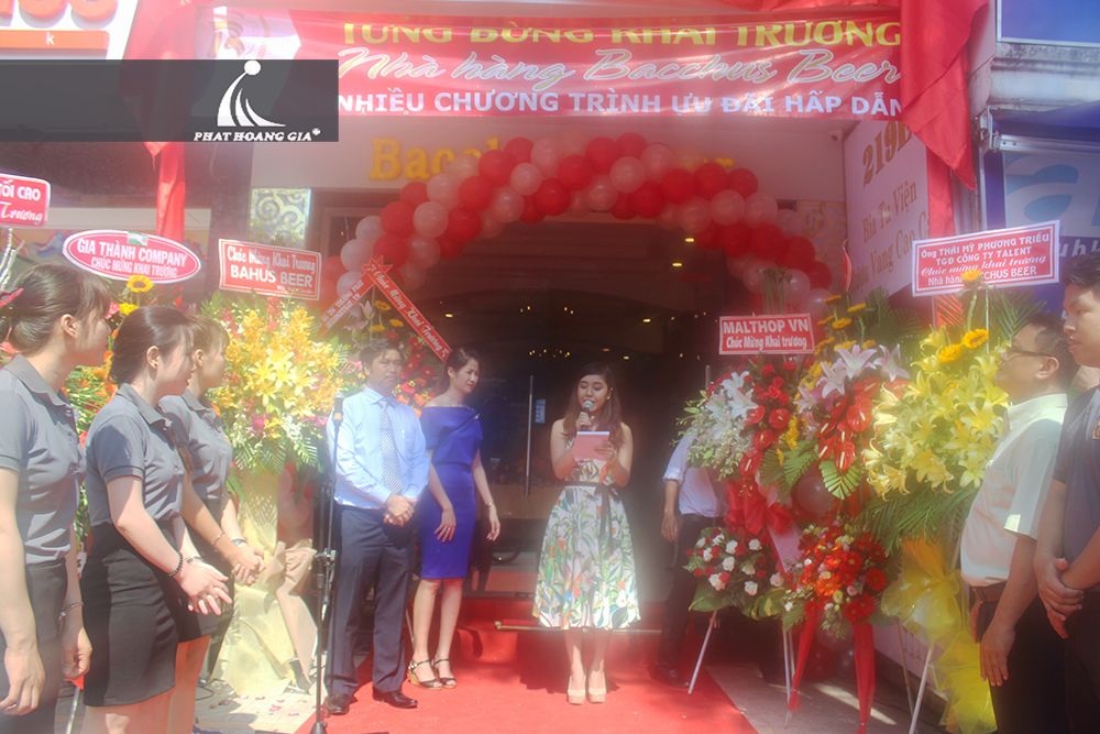 khai trương Nhà hàng Bacchus Beer 03