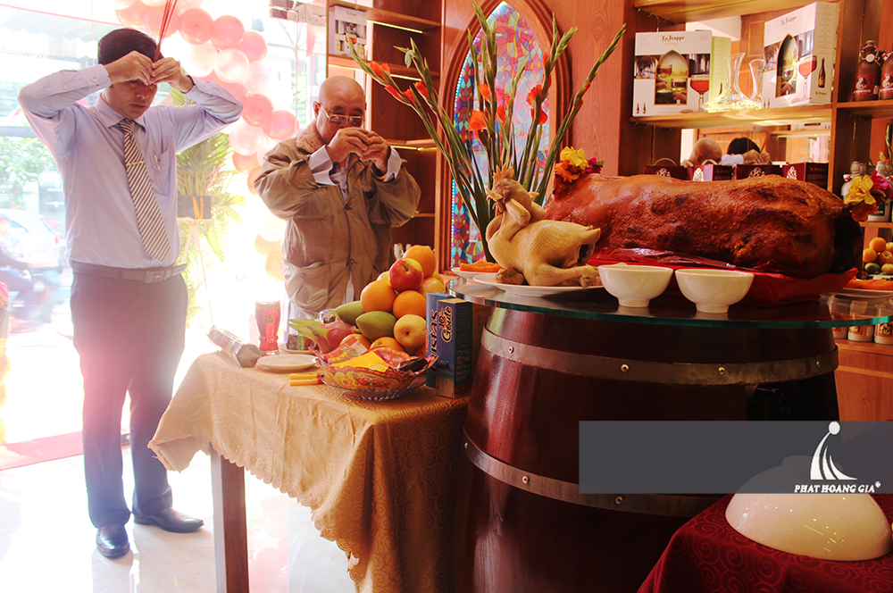 khai trương Nhà hàng Bacchus Beer 08