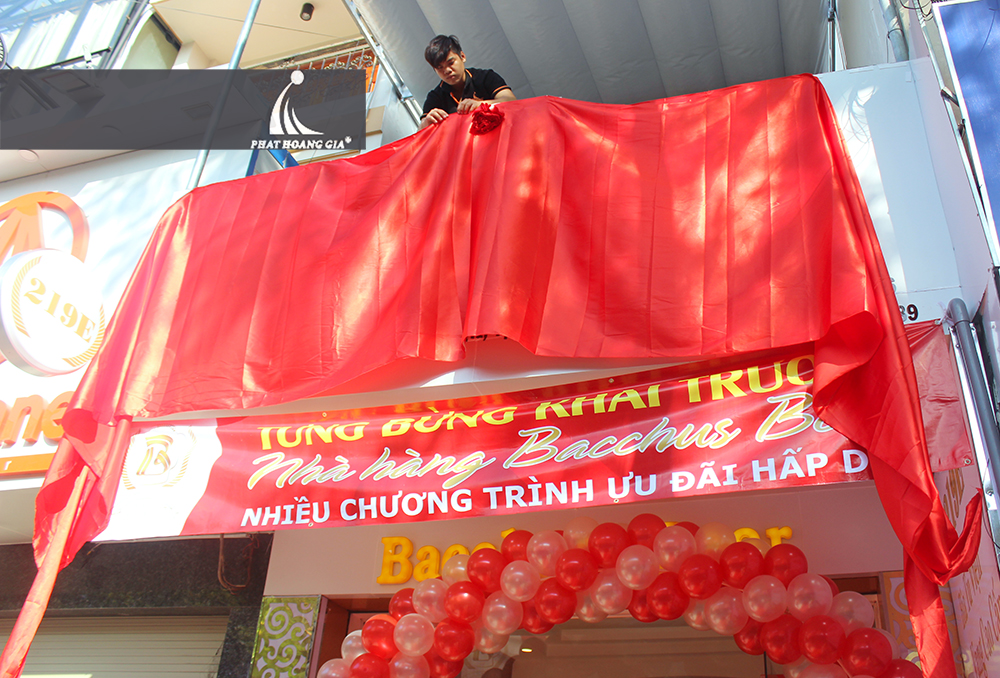 tổ chức lễ khai trương 02