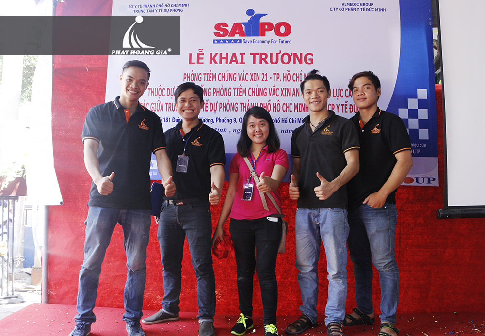 khai trương phòng tiêm chủng safpo 11