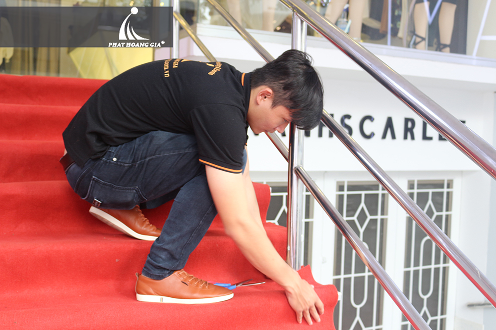 khai trương cửa hàng vân anh scarlet 6