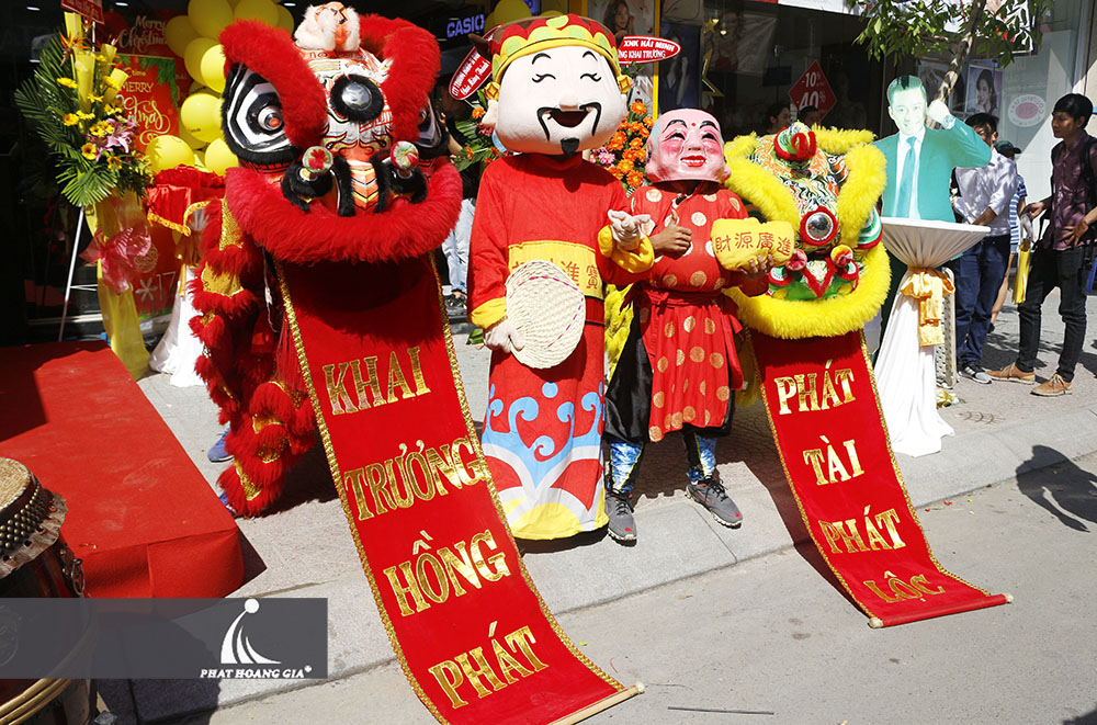 khai trương showroom đồng hồ ctime 9