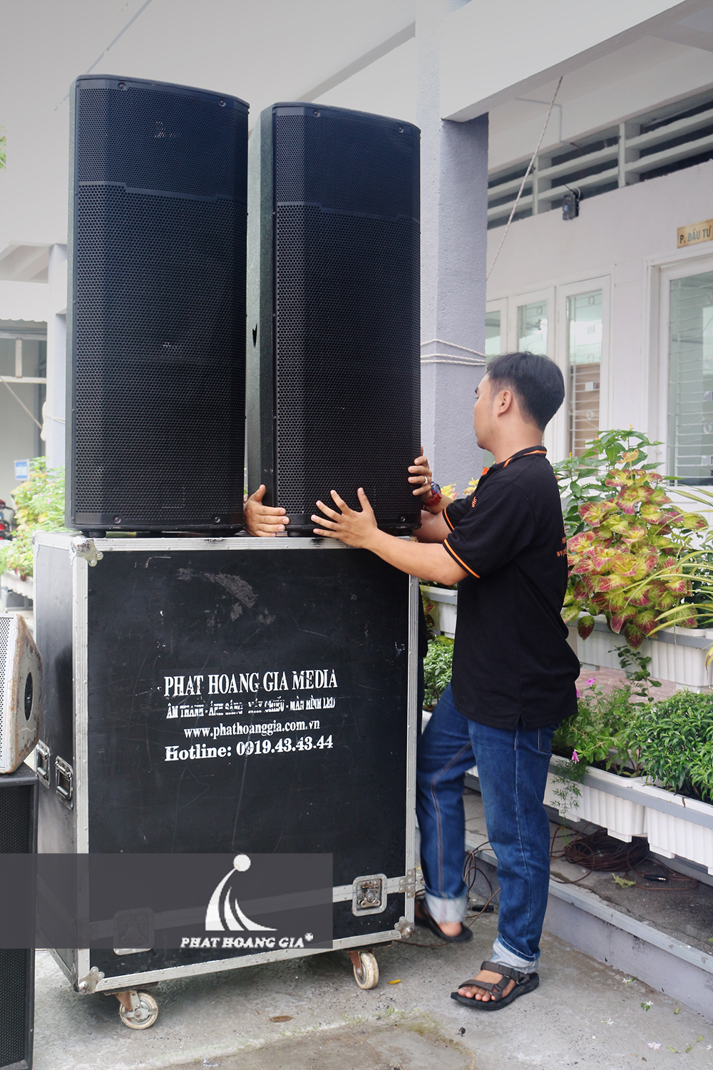 sinh nhật Chủ tịch Công ty Cổ phần Thanh Niên