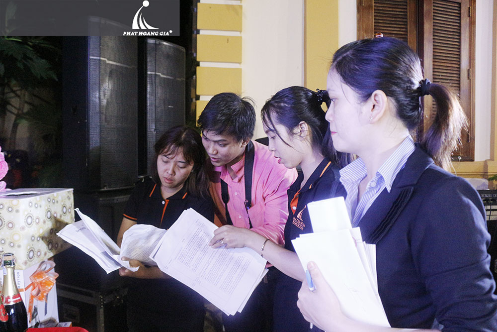 tất niên Công ty Cổ phần Kỹ thuật Công nghệ Sài Gòn