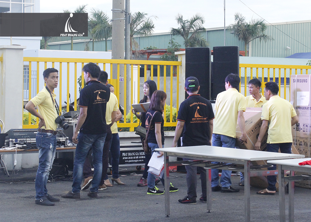 tất niên công ty kỹ thuật tiêu điểm 15