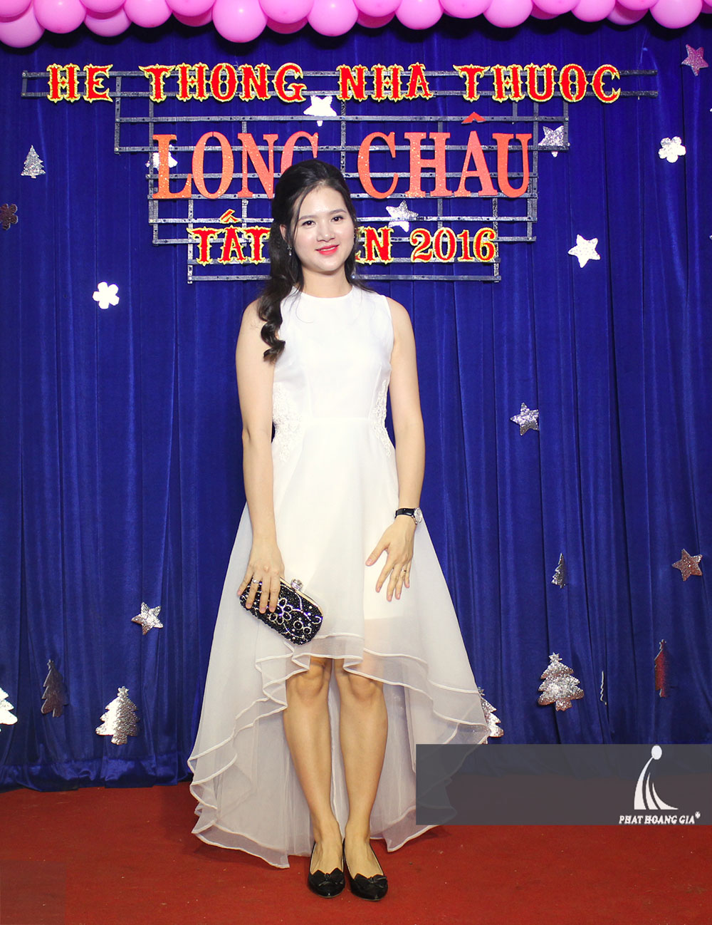 tất niên hệ thống nhà thuốc long châu 9