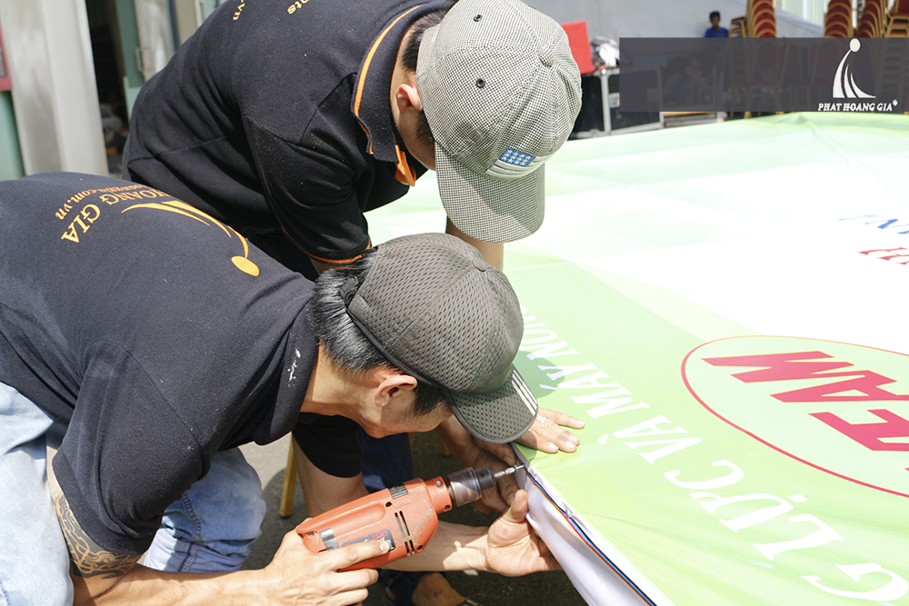 thi công backdrop 10