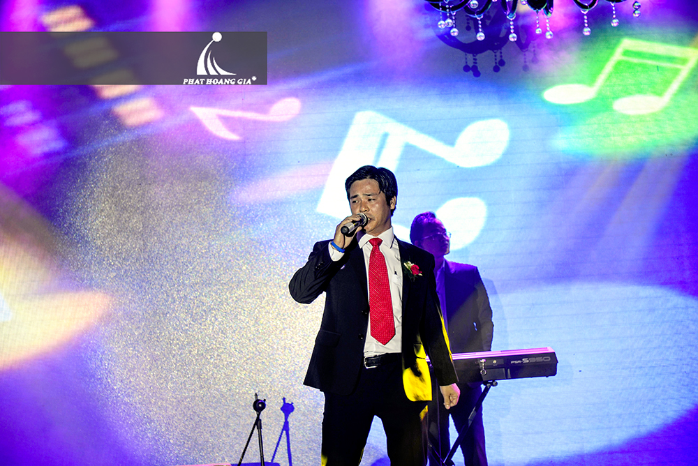 tổ chức sự kiện