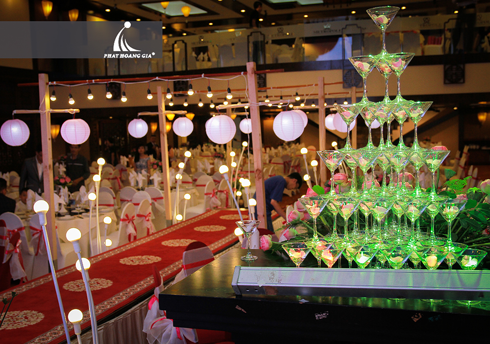trang trí cưới trọn gói 8