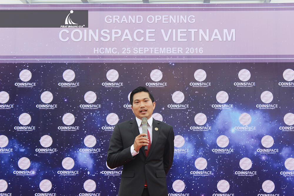 tỏ chức lễ khai trương