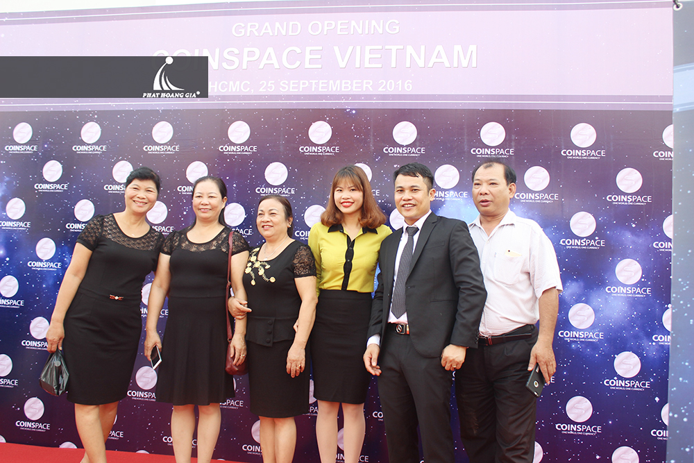 tổ chức lế khai trương