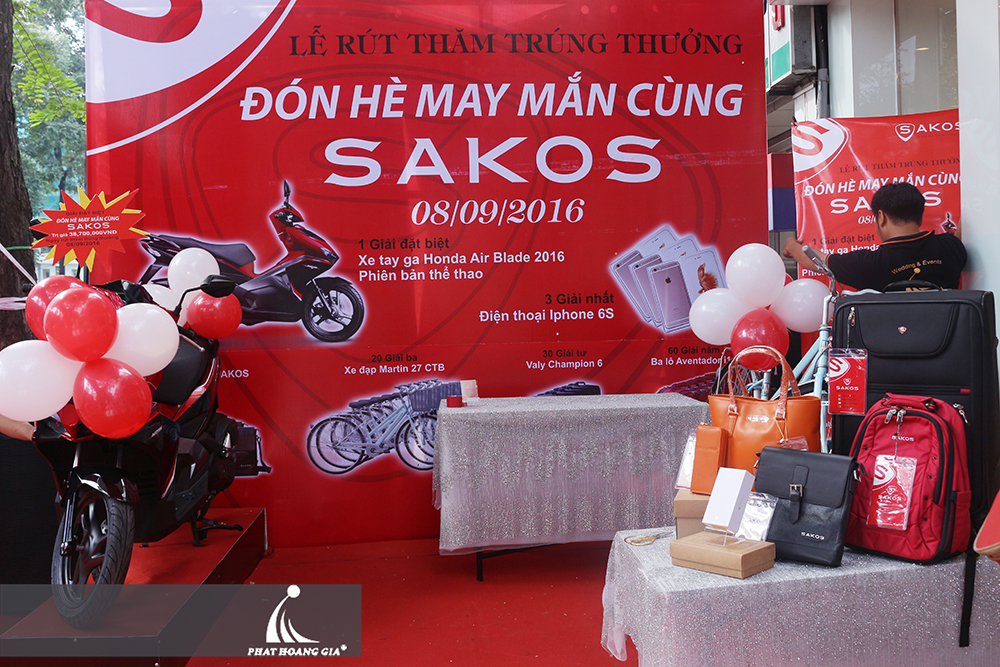 CHương trình rút thăm trúng thưởng của Sakos 4