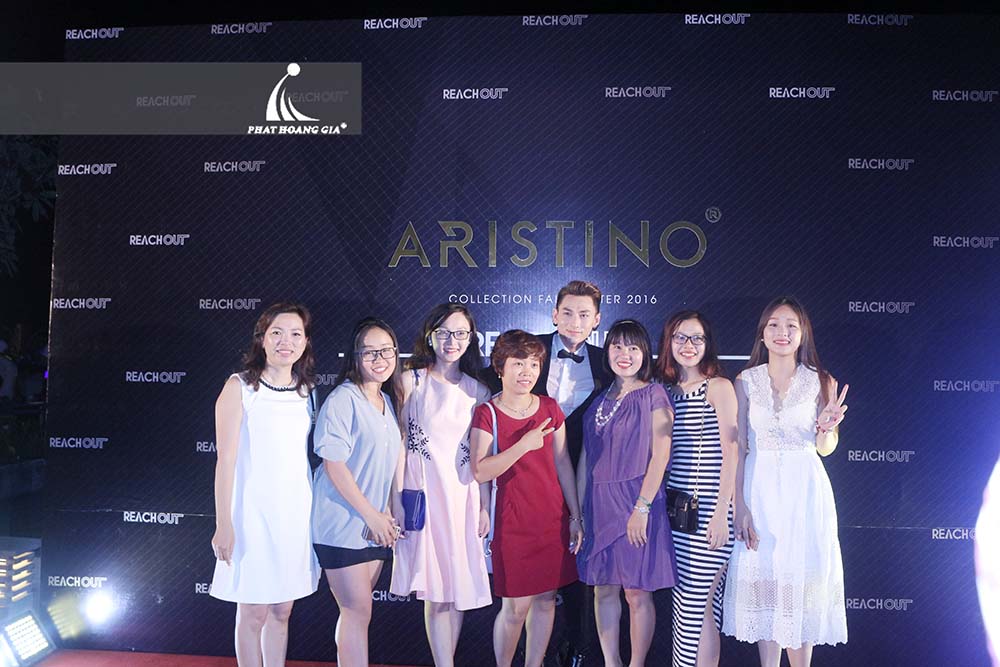 Trình diễn bộ sưu tập thời trang thu đông