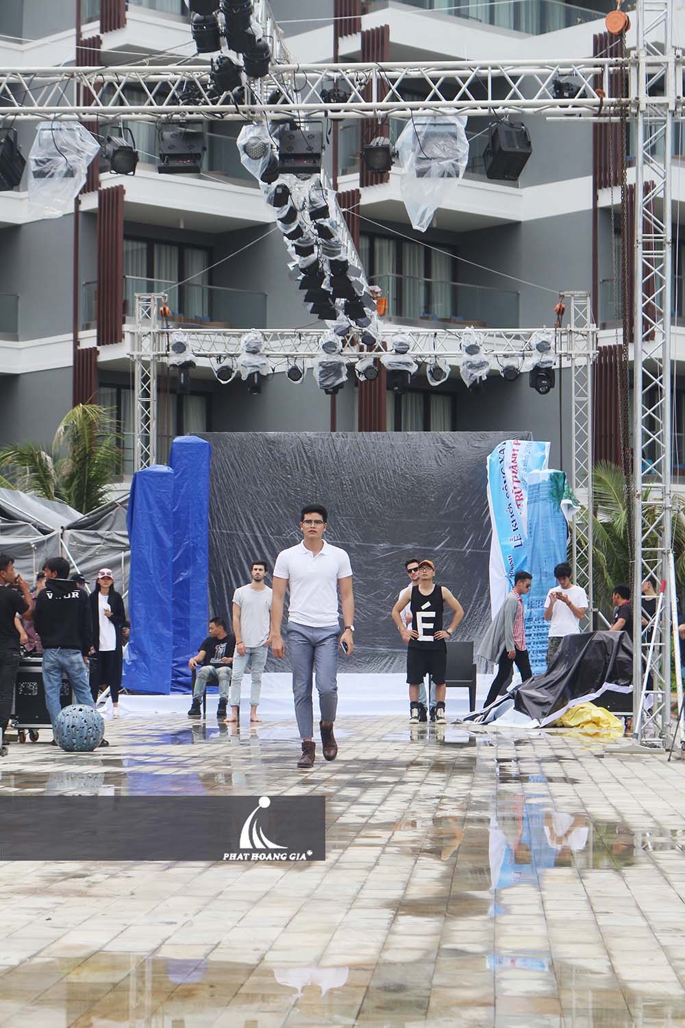 Toàn cảnh chương trình