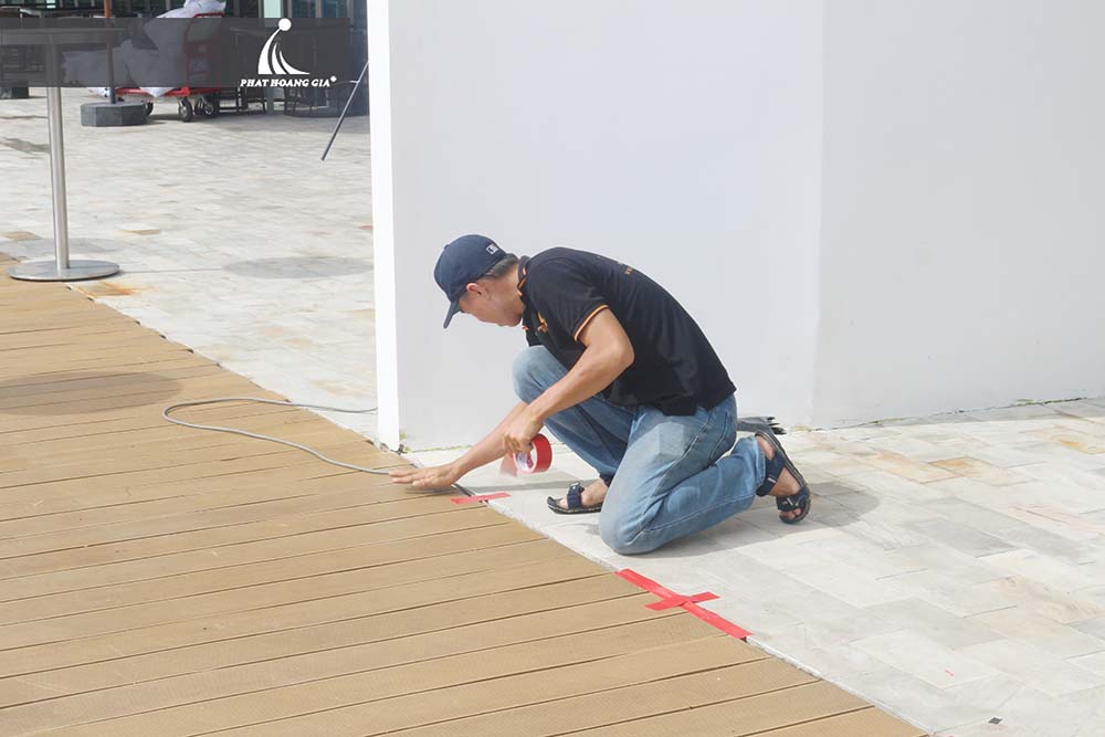 Đội ngũ nhân viên Phát Hoàng Gia