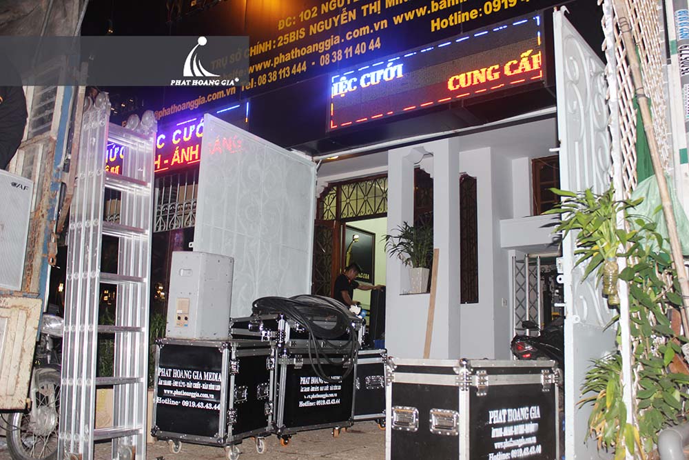 Vận chuyển hệ thống âm thanh ánh sáng