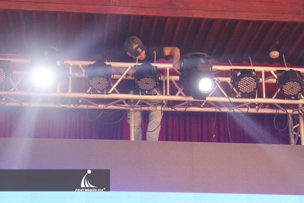 Behind the scenes Dạ Minh Châu Ngọc Hân 11