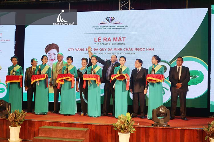 Behind the scenes Dạ Minh Châu Ngọc Hân 35