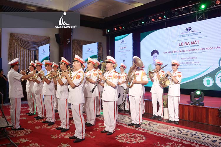 lễ ra mắt công ty dạ minh châu ngọc hân 2