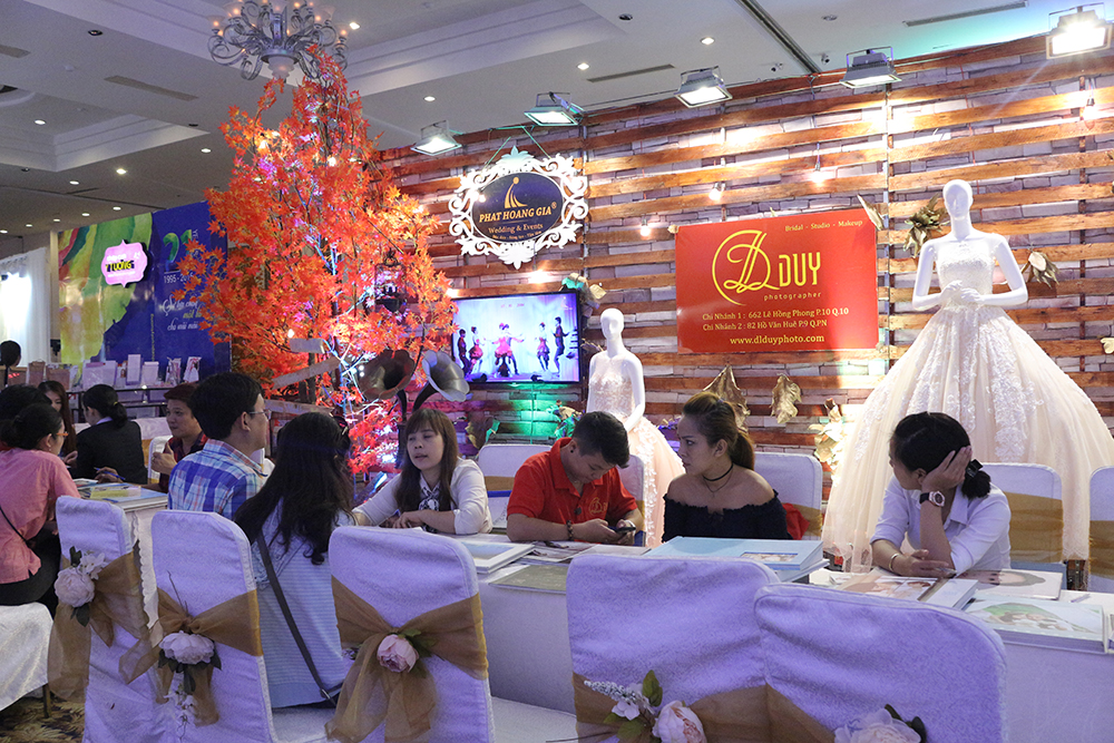 triển lãm cưới tình thu 4