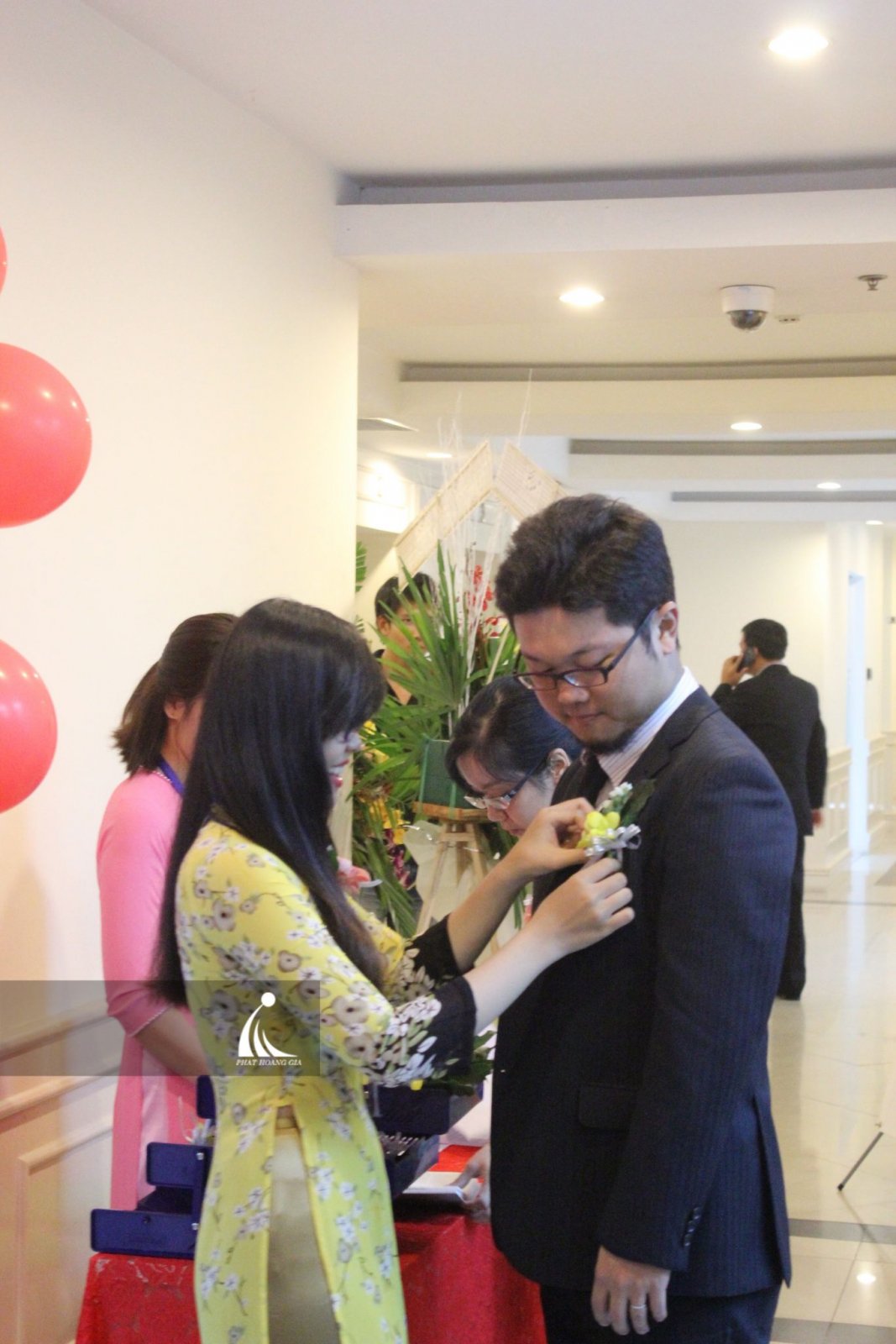 to-chuc-le-ra-mat-chi-nhanh1-phathoanggia