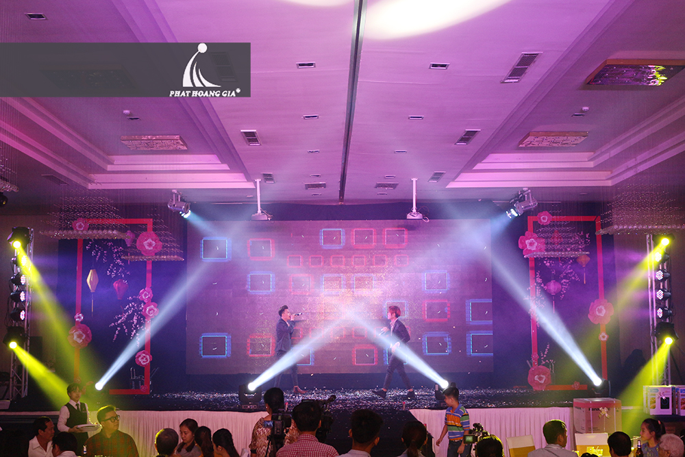 to-chuc-le-tong-ket-cuoi-nam5-phathoanggia