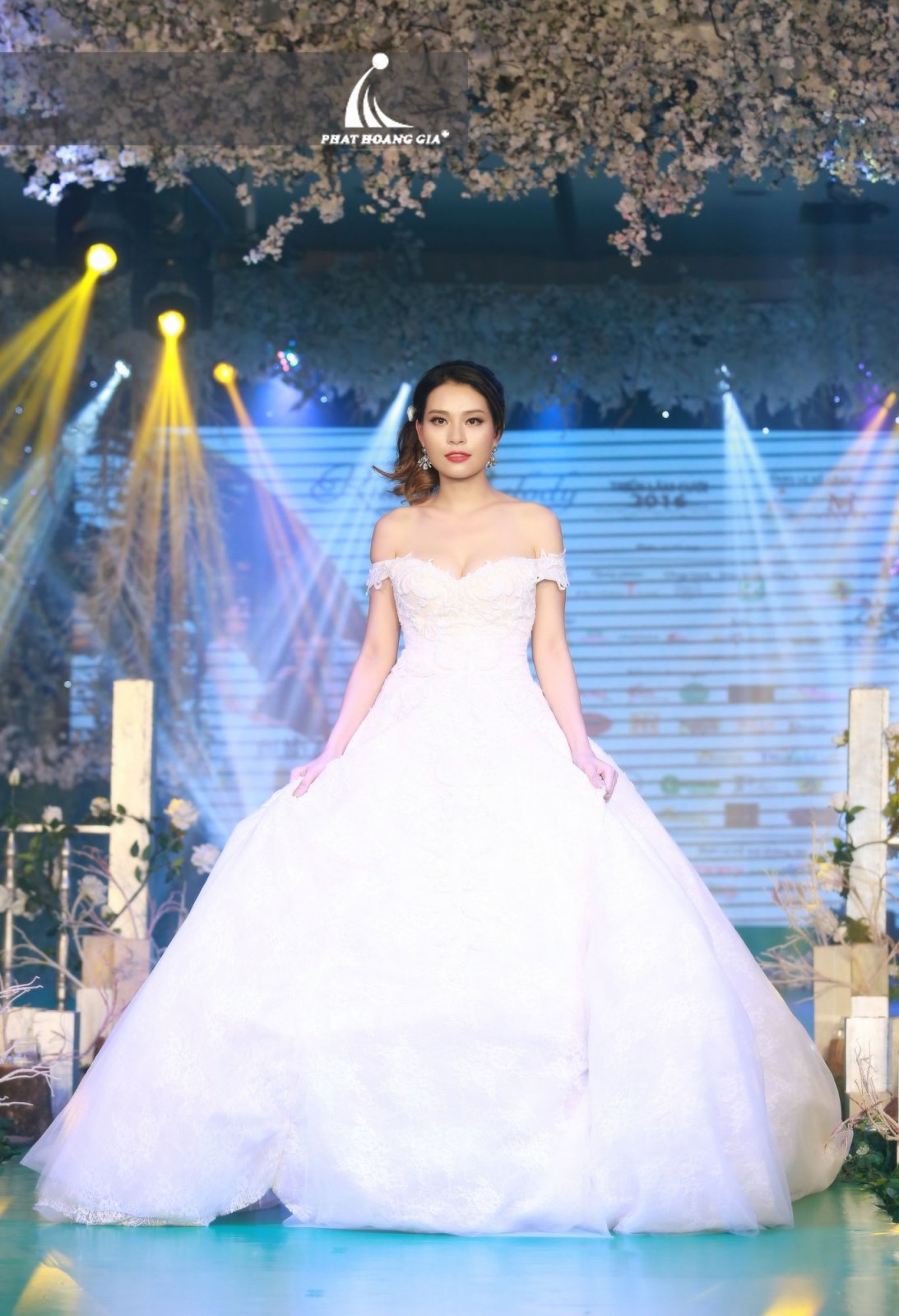 Triễn lãm cưới Rustic Melody 2016 tphcm 11- phathoanggia