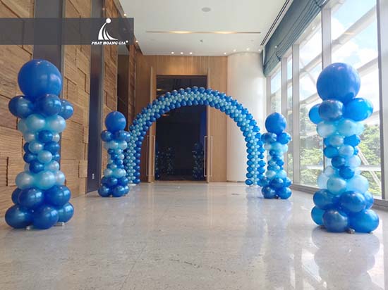 hoi-thao-ra-mat-san-pham-menarini2