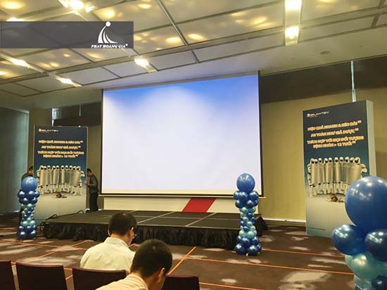 hoi-thao-ra-mat-san-pham-menarini3