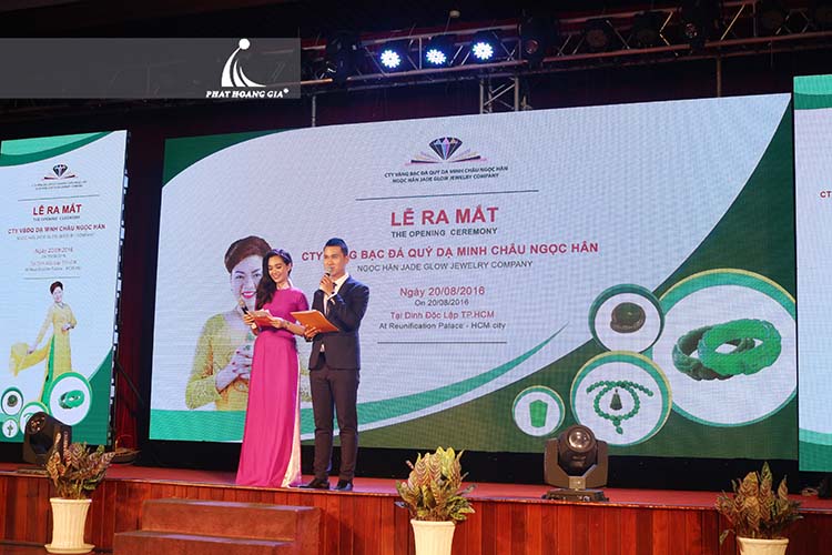 TỔ CHỨC LỄ KHAI TRƯƠNG 8