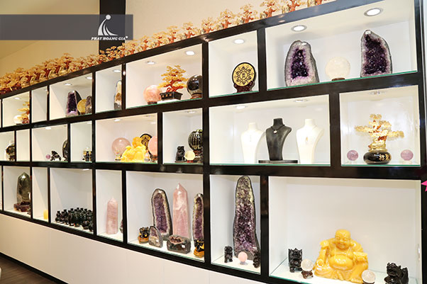 khai trương cửa hàng đá quý thái nhã 3